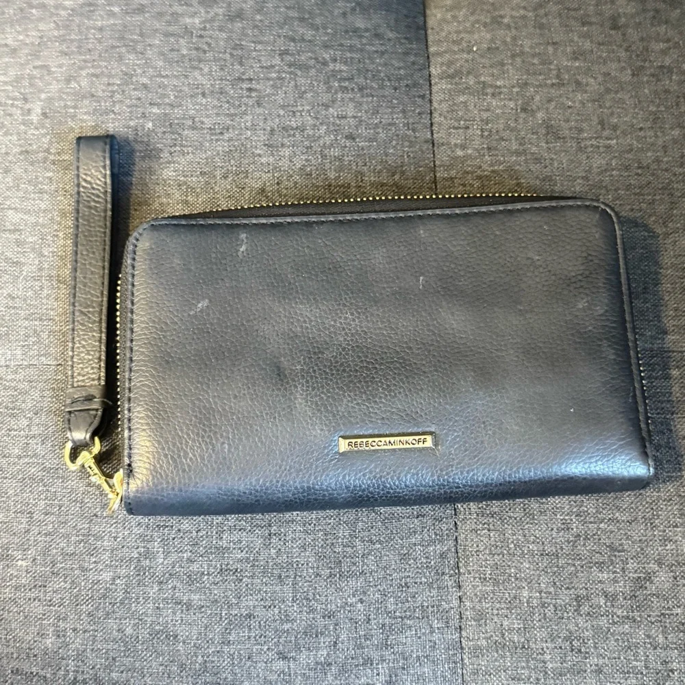 Rebecca Minkoff - Regan Universal Leather Wristlet